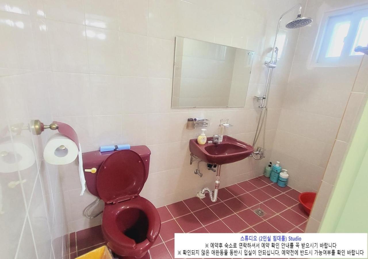 Seaside Minbak Villa Goseong  Exterior photo